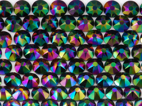 SWAROVSKI® ELEMENTS 2058 Flat Back Rhinestones 5ss Crystal Rainbow Dark 1  Gross (144 Pieces)